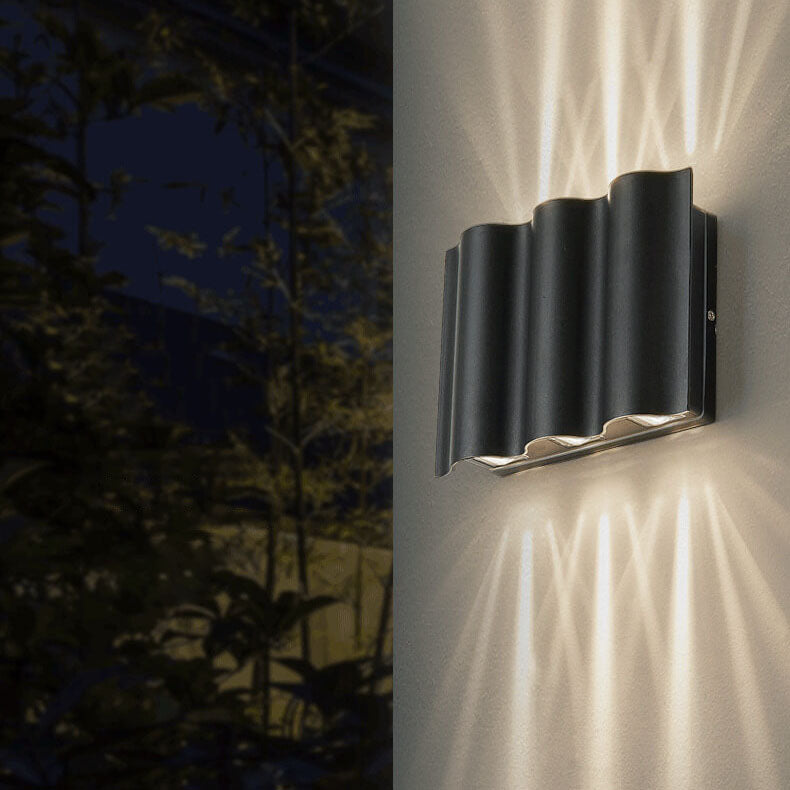 Modern Wave Taavita Waterproof LED Outdoor Wall Light Lamp