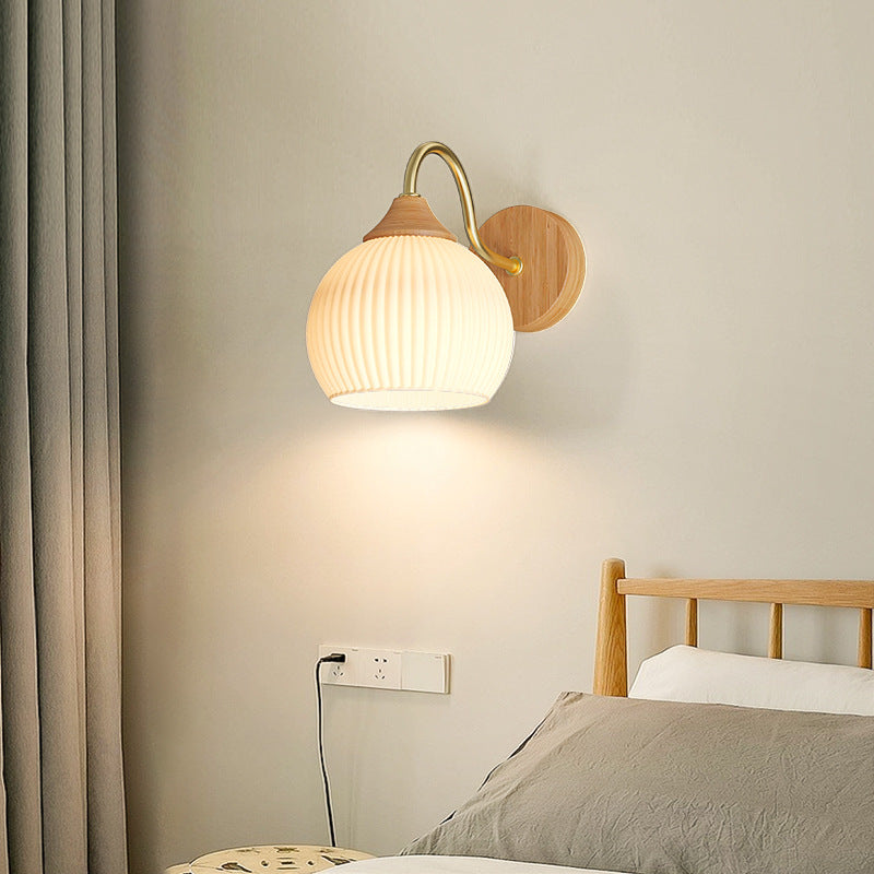 Taavita Striped Glass Wall Lamp made of Round Wood, 1-Light