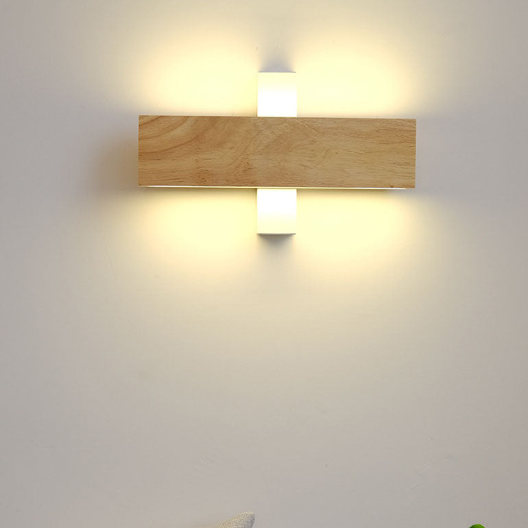 Taavita minimalist, rectangular, flat, rotatable LED wall lamp made of wood