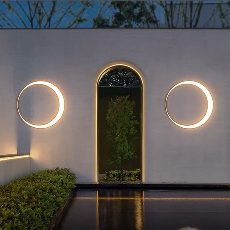 Modern Minimalist IP65 Crescent Circle Stainless Steel PC Waterproof LED Wall Light Lamp for Outdoor Terrace