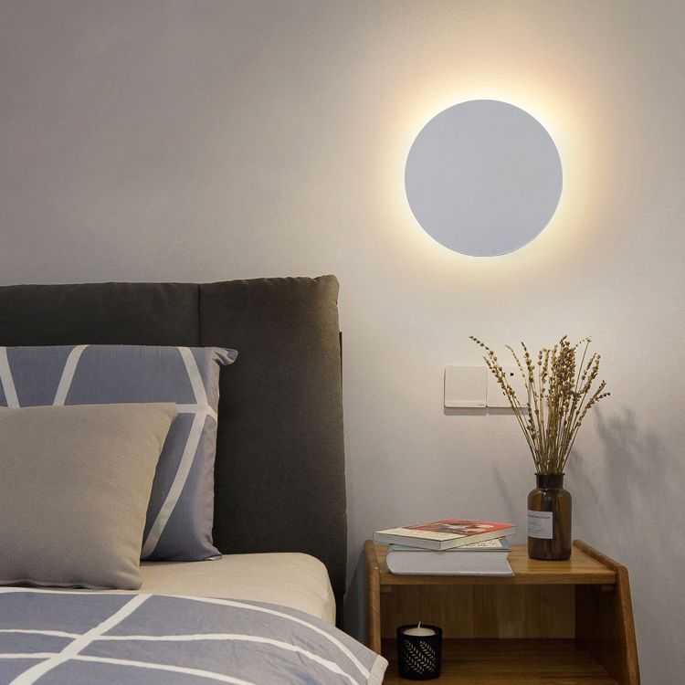 Taavita - Modern Round Metal Wall Lamp for Nightstand/Living Room Lighting