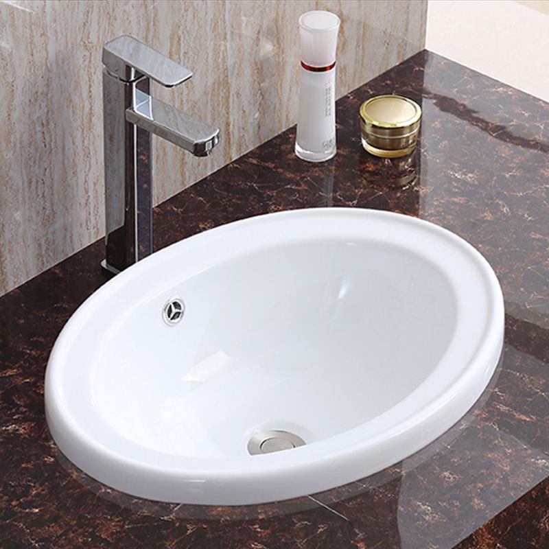 Traditional Drop-in Oval Bathroom Sink with Faucet Basin