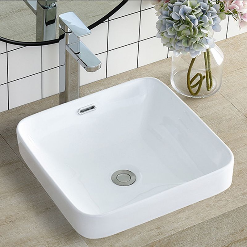 Traditional Drop-in Oval Bathroom Sink with Faucet Basin