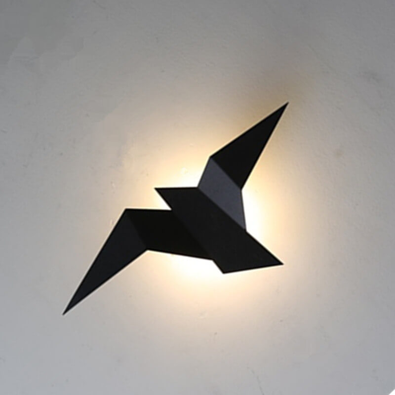 Modern Creative Flying Bird Metal LED Wall Light Lamp 1 Light