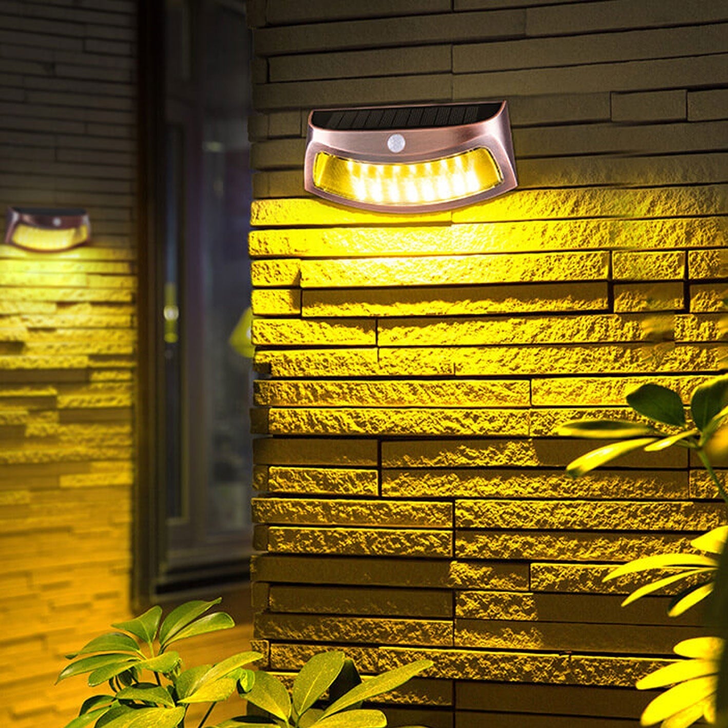 Taavita Trapeze Induction Outdoor Waterproof Patio LED Wall Light Lamp