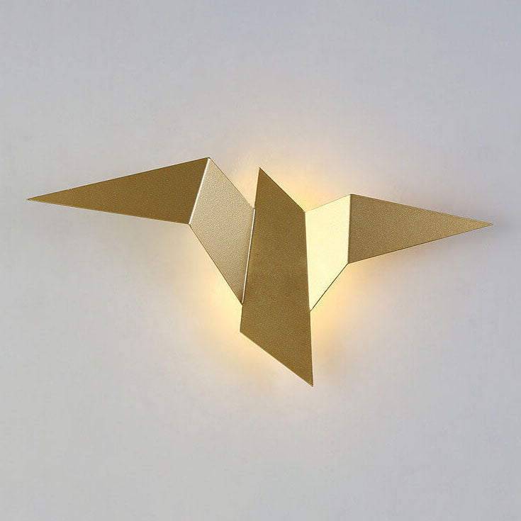 Modern Creative Flying Bird Metal LED Wall Light Lamp 1 Light