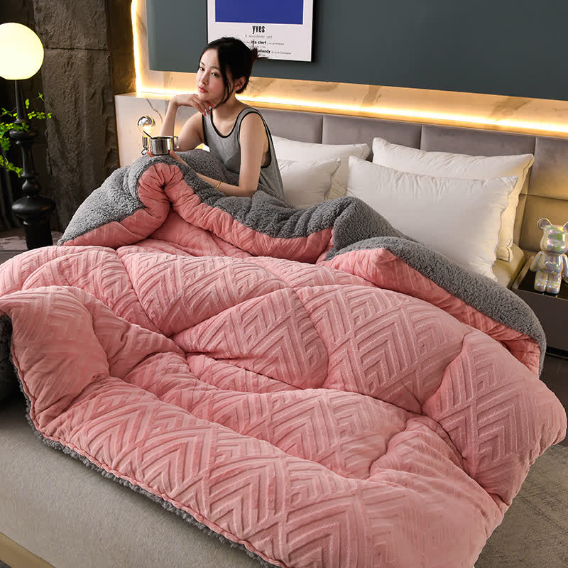 Thick Taavita Blanket with Quilt Layer