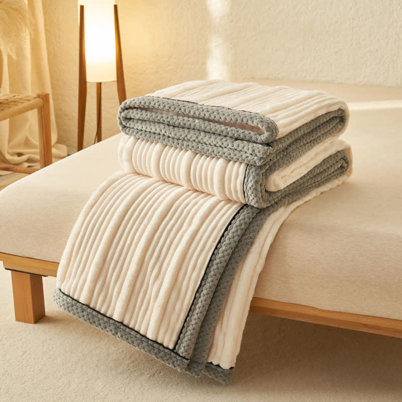 Taavita Soft Fleece Blanket in Solid Color - Cozy Warm for Ultimate Comfort