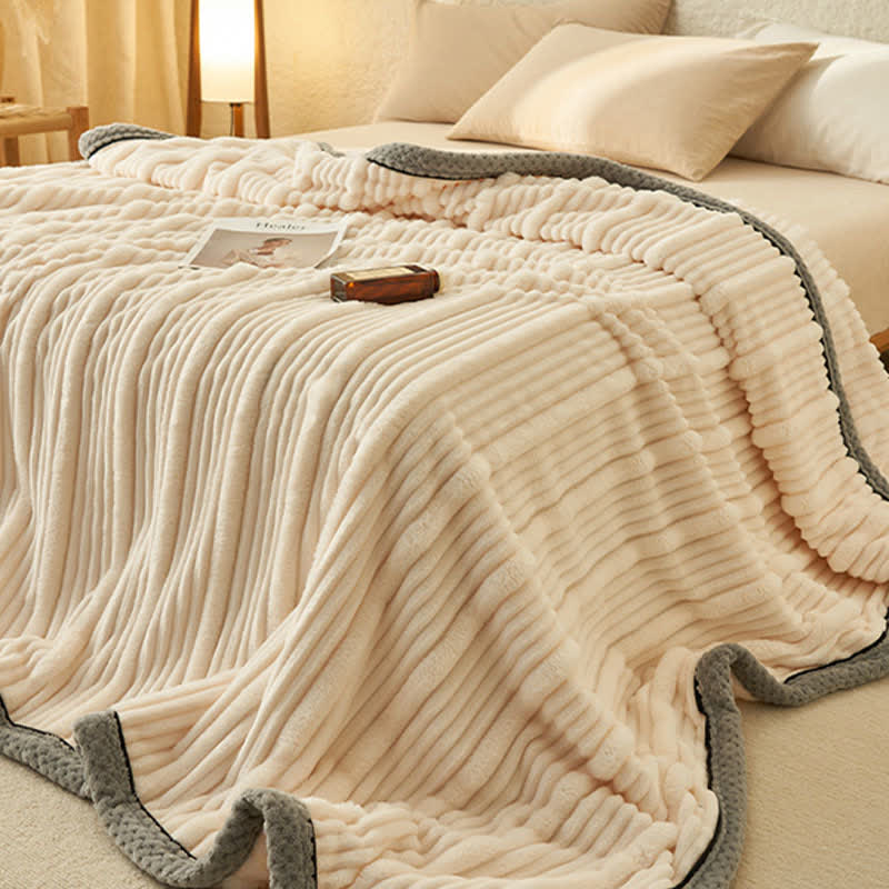 Taavita Soft Fleece Blanket in Solid Color - Cozy Warm for Ultimate Comfort