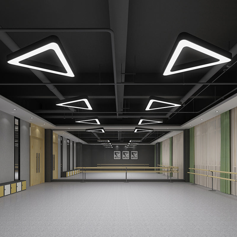 Triangular Gym Ceiling Hang Light Metallic Modern LED Chandelier Lighting in Black Clearhalo 'Ceiling Lights' 'Chandeliers' 'Modern Chandeliers' 'Modern' Lighting' 2373522