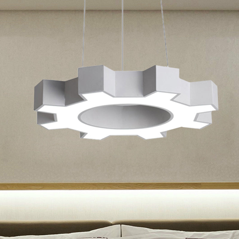 23.5"/31.5" Wide Gear Shape Pendant Lamp Contemporary Metal Led White/Black Hanging Ceiling Light for Gym in White/Warm Light Clearhalo 'Ceiling Lights' 'Modern Pendants' 'Modern' 'Pendant Lights' 'Pendants' Lighting' 161123