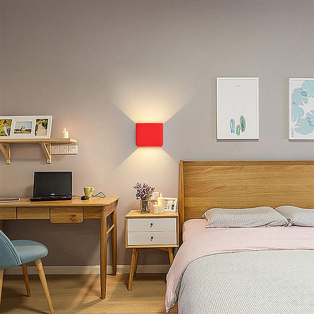 Modern Square Wall Lamp - Stylish Lighting for Your Bedroom