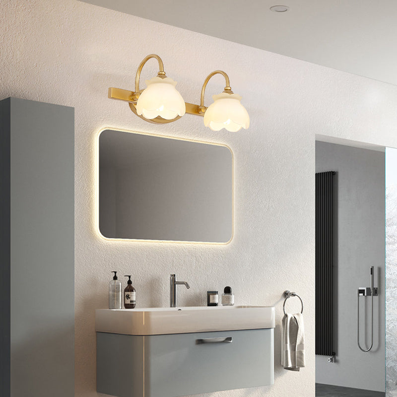 Taavita Bathroom Mirror Vanity Light Traditional Metal LED 2/3/4 Heads Wall-Mounted Lamp Brass