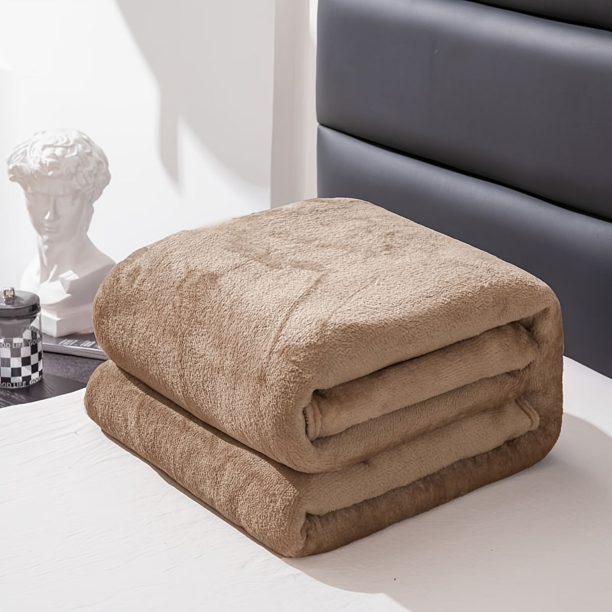 Taavita – Soft & Warm Blanket for Sofa, Bed, Office & Travel