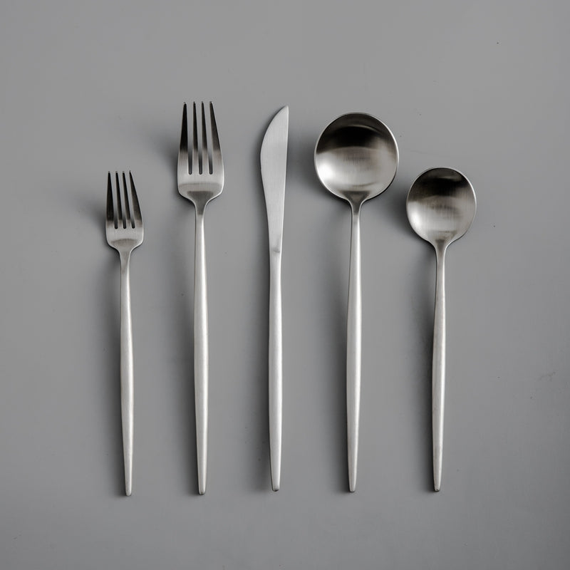 Taavita Minimalist Cutlery Set for Simple and Stylish Meals