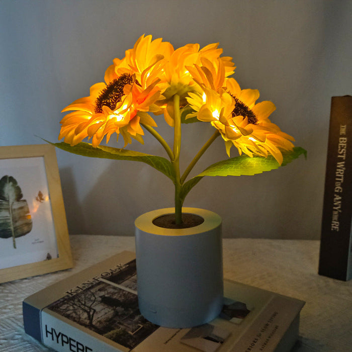 Shimmering Sunflower Lamp | Nature-Inspired Floral LED Table Light | USB Rechargeable | Elegant Decor