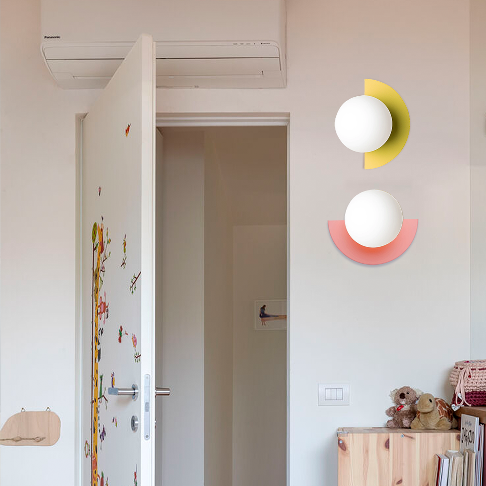 Taavita Minimalistic Colorful Wall Lamp