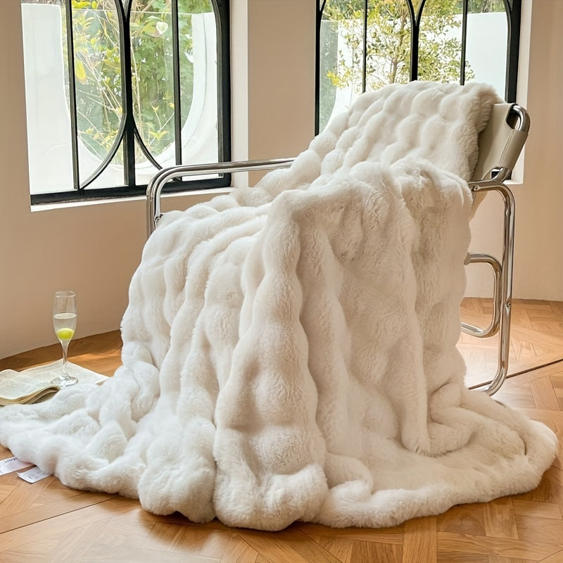 Taavita Bubble Fleece Blanket made of Faux Rabbit Fur – Soft, Thick Sofa Blanket