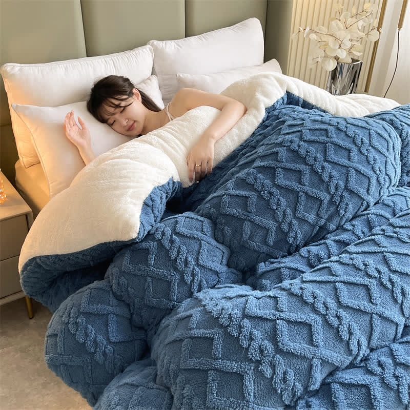 Taavita Soft Jacquard Blanket