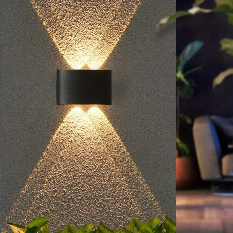 Taavita | Modern and Elegant 4W LED Wall Lamp