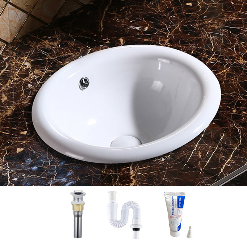 Modern Bathroom Sink Porcelain Oval-Shape Drop-in Bathroom Sink with Pop-Up Drain Clearhalo 'Bathroom Remodel & Bathroom Fixtures' 'Bathroom Sinks & Faucet Components' 'Bathroom Sinks' 'bathroom_sink' 'Home Improvement' 'home_improvement' 'home_improvement_bathroom_sink' 6786855