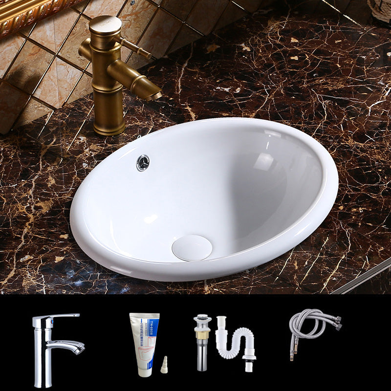 Modern Bathroom Sink Porcelain Oval-Shape Drop-in Bathroom Sink with Pop-Up Drain Clearhalo 'Bathroom Remodel & Bathroom Fixtures' 'Bathroom Sinks & Faucet Components' 'Bathroom Sinks' 'bathroom_sink' 'Home Improvement' 'home_improvement' 'home_improvement_bathroom_sink' 6786857