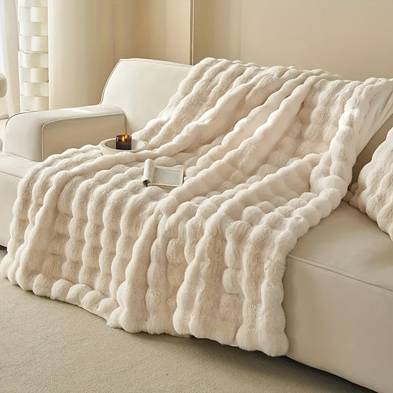 Taavita Bubble Fleece Blanket made of Faux Rabbit Fur – Soft, Thick Sofa Blanket