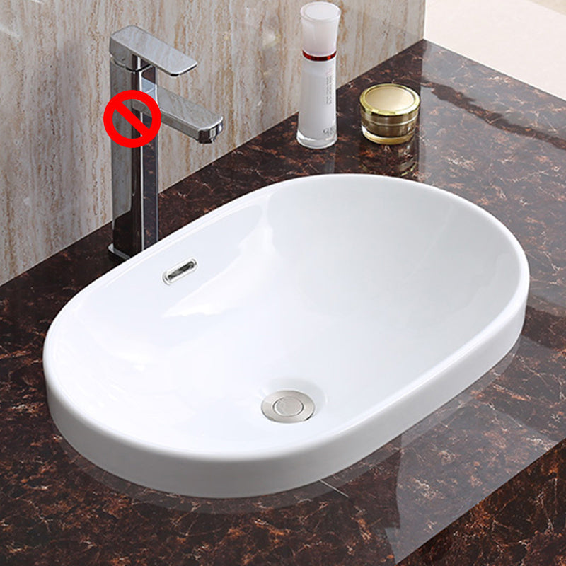 Traditional Drop-in Bathroom Sink Oval Porcelain with Faucet Basin Sink Clearhalo 'Bathroom Remodel & Bathroom Fixtures' 'Bathroom Sinks & Faucet Components' 'Bathroom Sinks' 'bathroom_sink' 'Home Improvement' 'home_improvement' 'home_improvement_bathroom_sink' 1200x1200_ec80d77c-0e3d-4343-812d-e33d38c0cf95