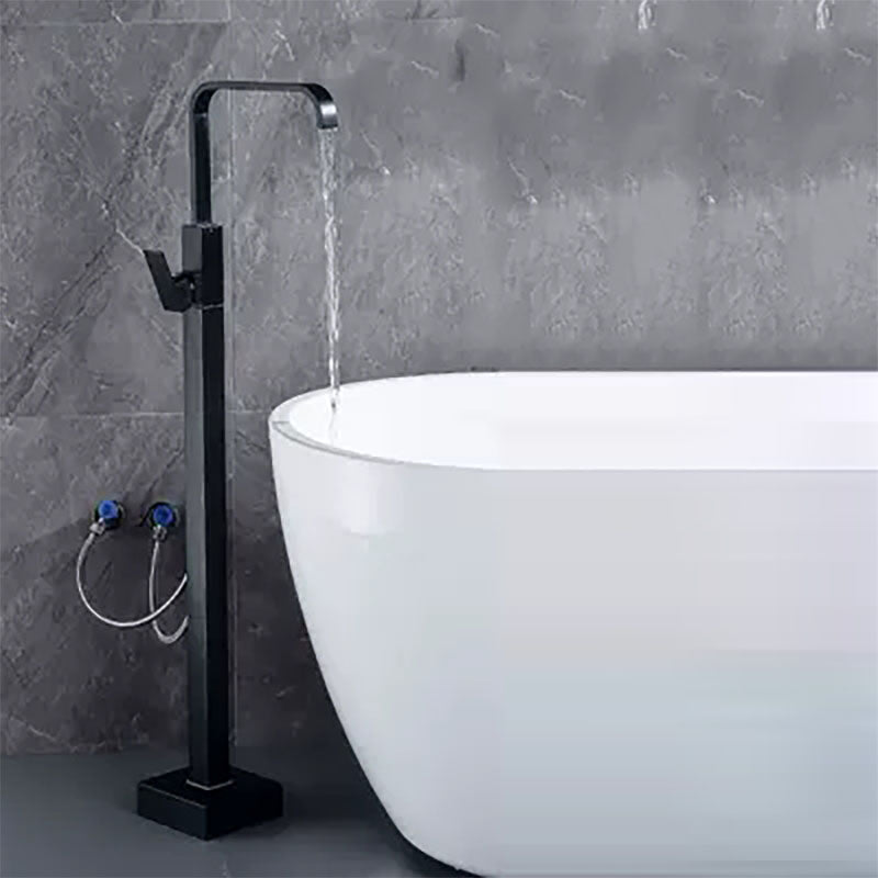 Brass Freestanding Tub Filler with Water Inlet Pipe Floor Mounted Bathroom Faucet Clearhalo 'Bathroom Remodel & Bathroom Fixtures' 'Bathtub Faucets' 'bathtub_faucets' 'Home Improvement' 'home_improvement' 'home_improvement_bathtub_faucets' 1200x1200_92969298-83ec-4cbd-940e-2f7b27c3d500