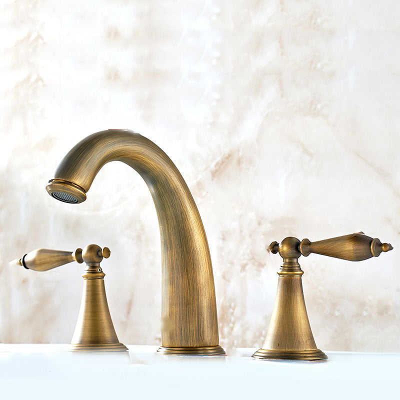 Traditional Roman Tub Faucet Set Copper Fixed Deck-Mount with Handles Clearhalo 'Bathroom Remodel & Bathroom Fixtures' 'Bathtub Faucets' 'bathtub_faucets' 'Home Improvement' 'home_improvement' 'home_improvement_bathtub_faucets' 1200x1200_6bb102c2-0d99-4a62-8ccf-c3391cb0e9e9