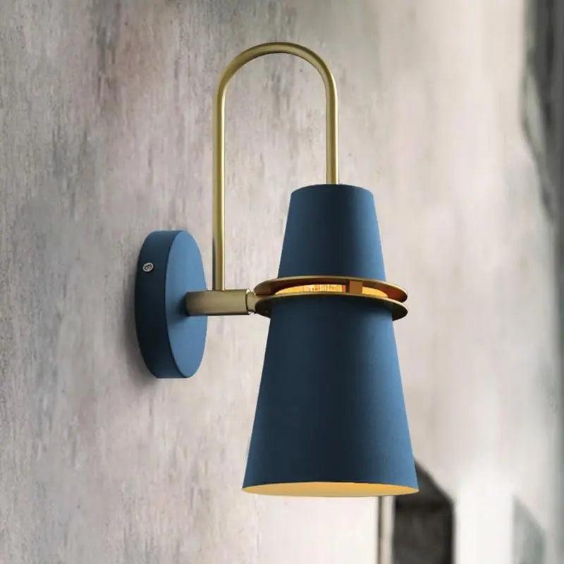 Taavita | Sophisticated & Warm Nordic Wall Lamp