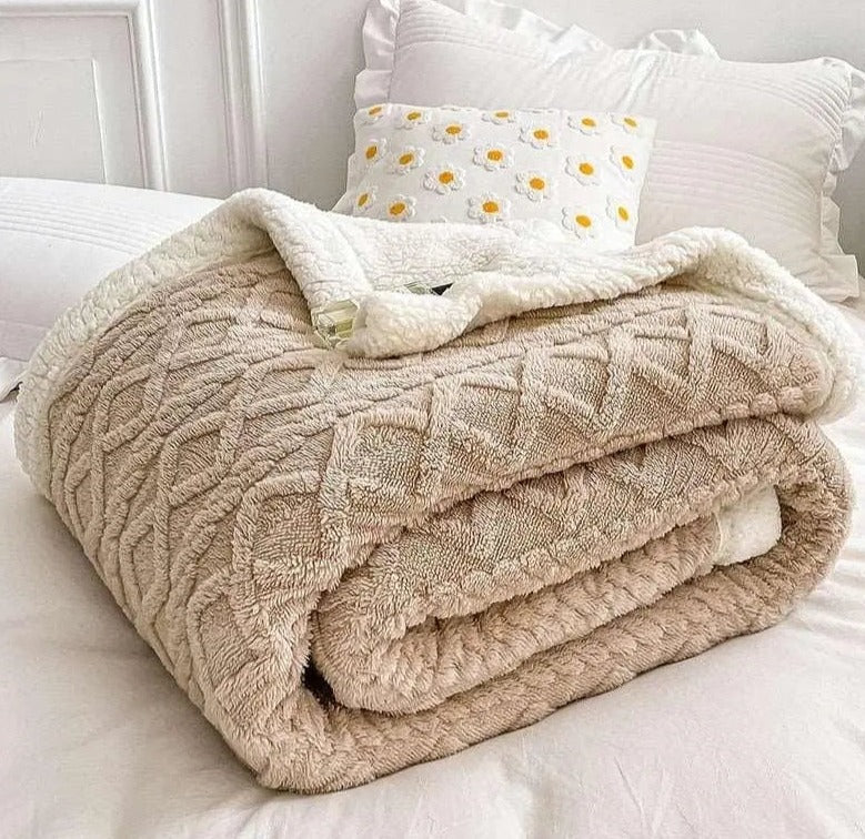 Taavita | Soft & Hypoallergenic Winter Blanket