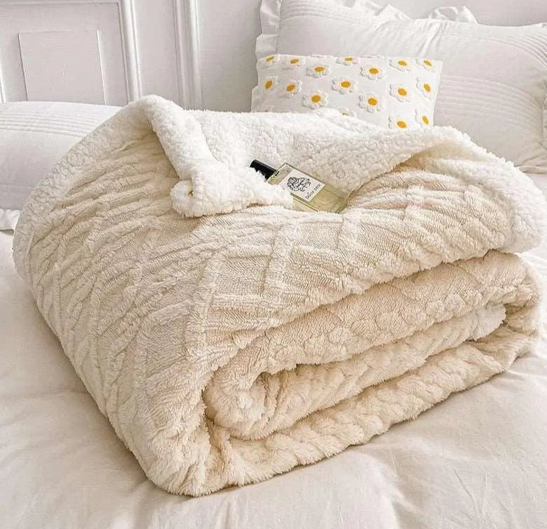 Taavita | Soft & Hypoallergenic Winter Blanket