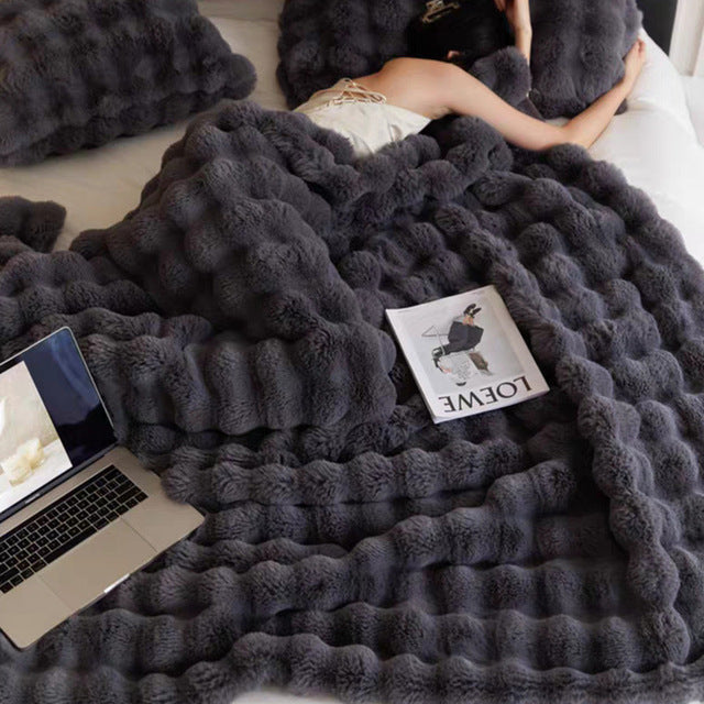 Cozy Rabbit Fur Blanket - Comfort for Your Home