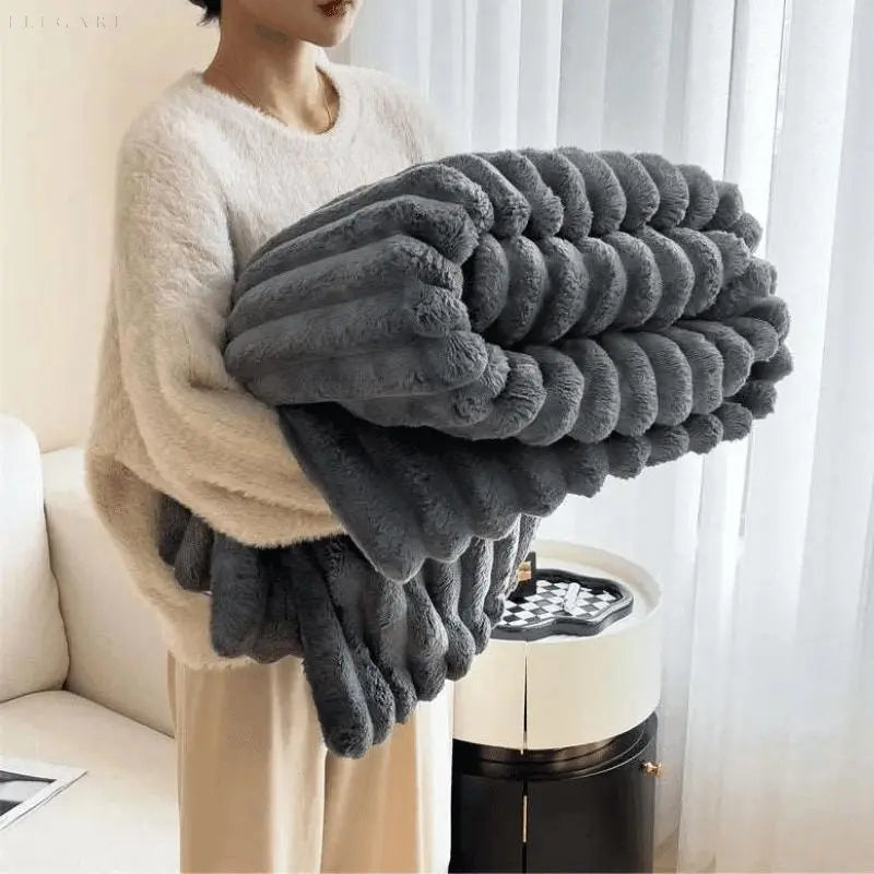 Taavita | Fluffy & Cozy Fleece Blanket