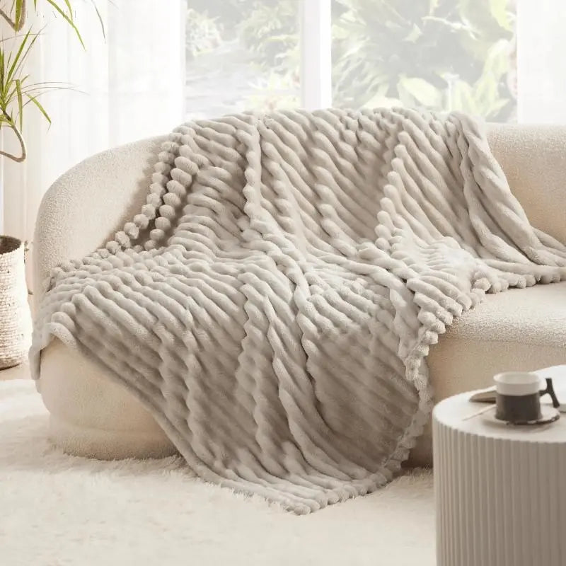 Taavita | Fluffy & Cozy Fleece Blanket