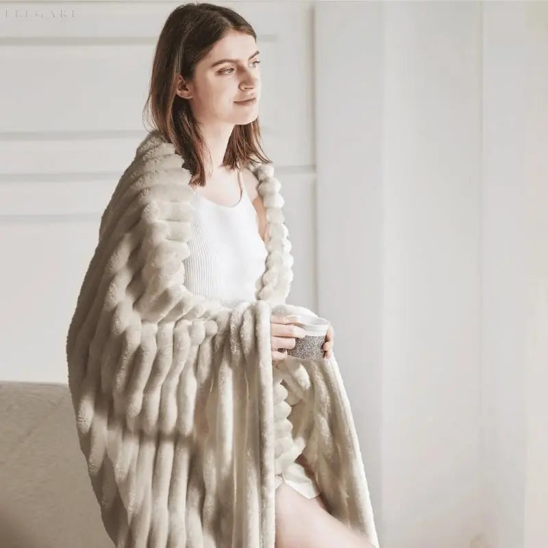 Taavita | Fluffy & Cozy Fleece Blanket