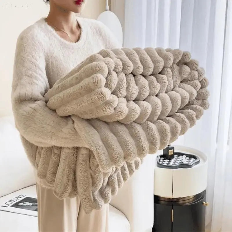 Taavita | Fluffy & Cozy Fleece Blanket