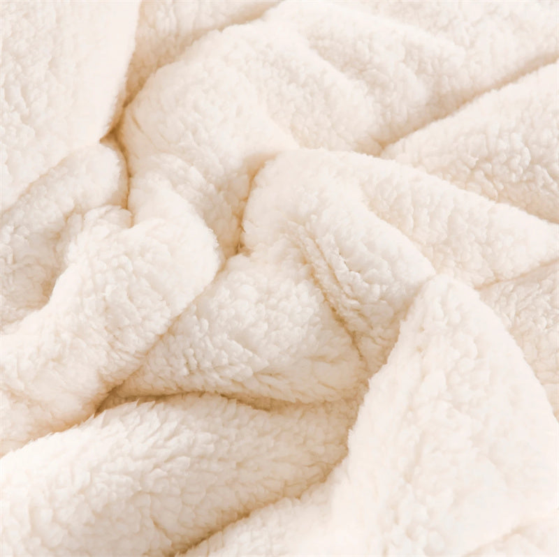 Taavita | Premium Quality & Ultra-Soft Fleece Blanket