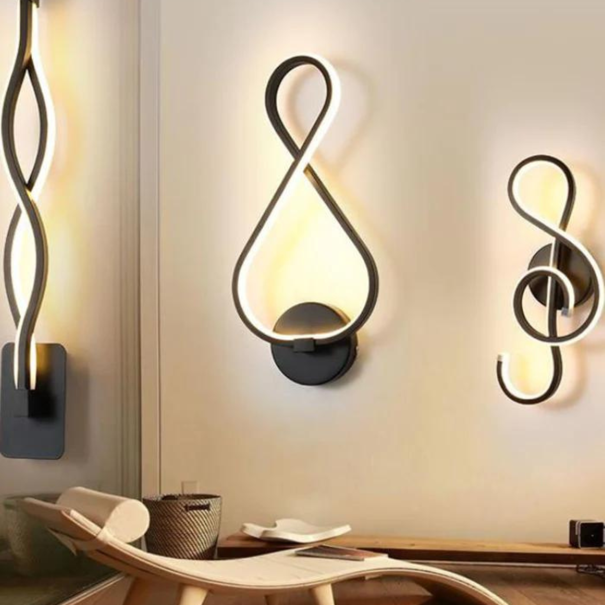 Stylish Twisted Wall Lamp