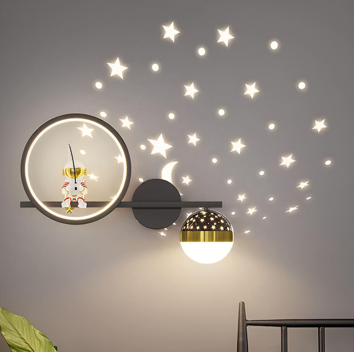 Taavita | Cozy Light Children's Wall Lamp