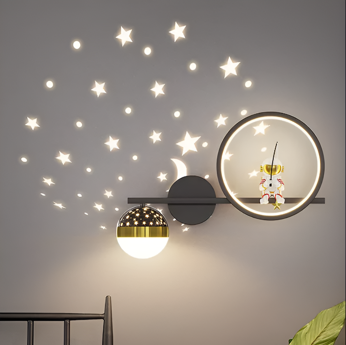 Taavita | Cozy Light Children's Wall Lamp