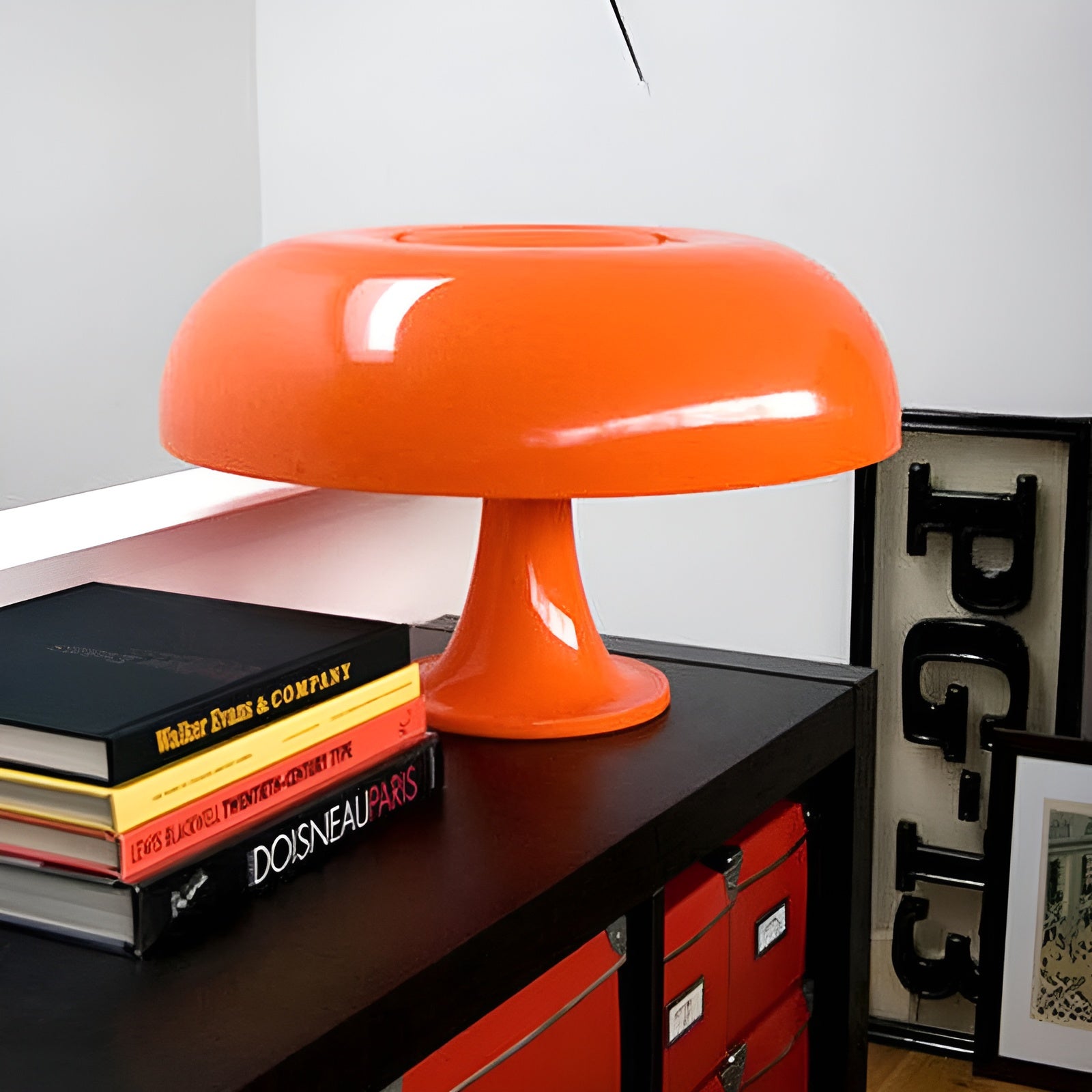 Taavita Minimalistic LED Mushroom Table Lamp