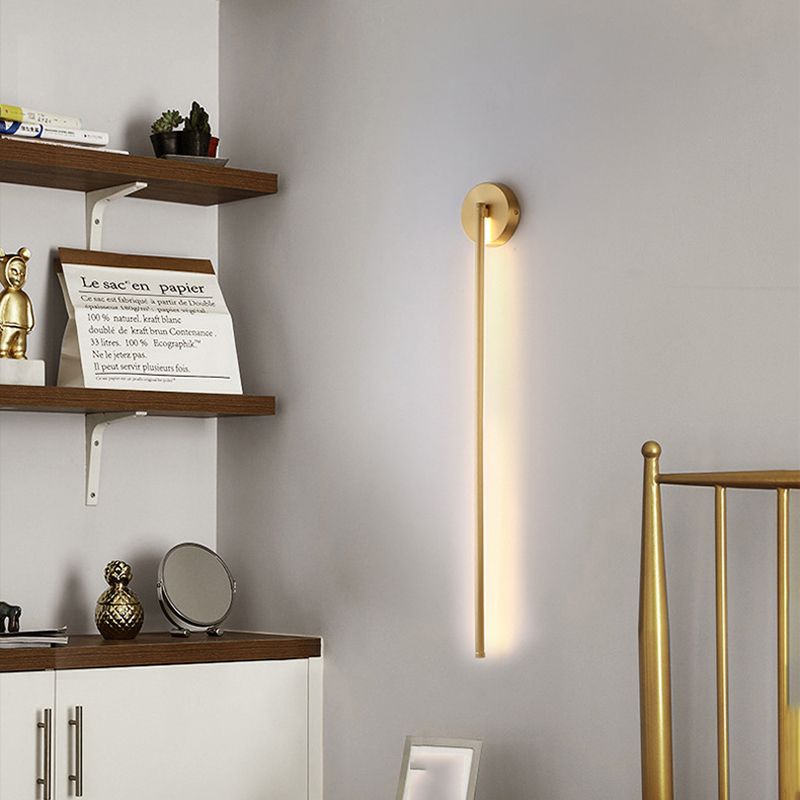 Taavita | Vertical Wall Lamp