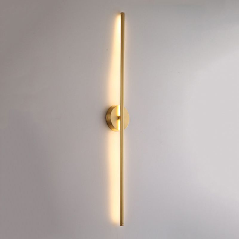 Taavita | Vertical Wall Lamp