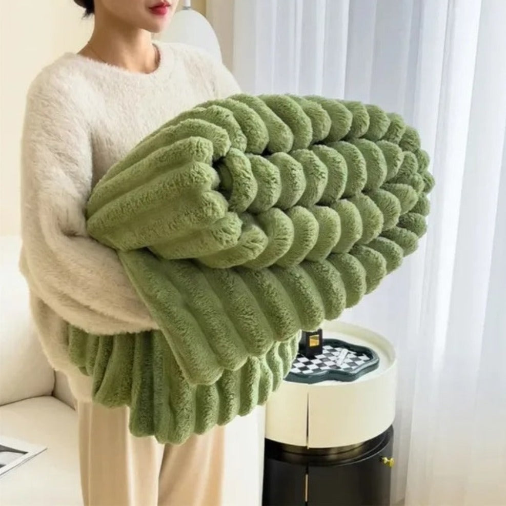 Taavita - Cloud Nine Blanket