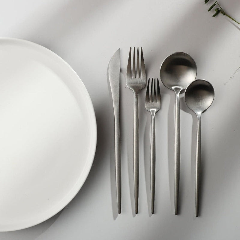 Taavita Minimalist Cutlery Set for Simple and Stylish Meals