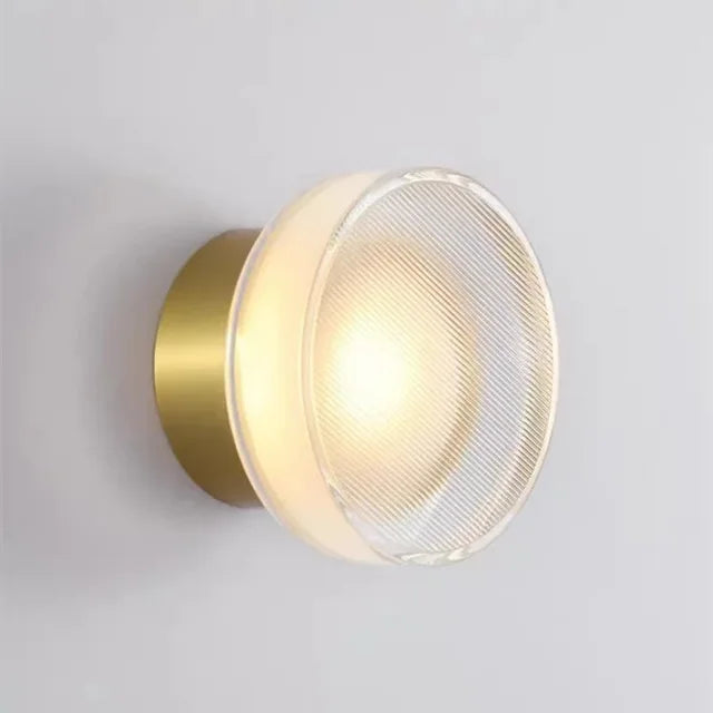 Taavita - Modern Round Wall Lamp for a Contemporary Atmosphere