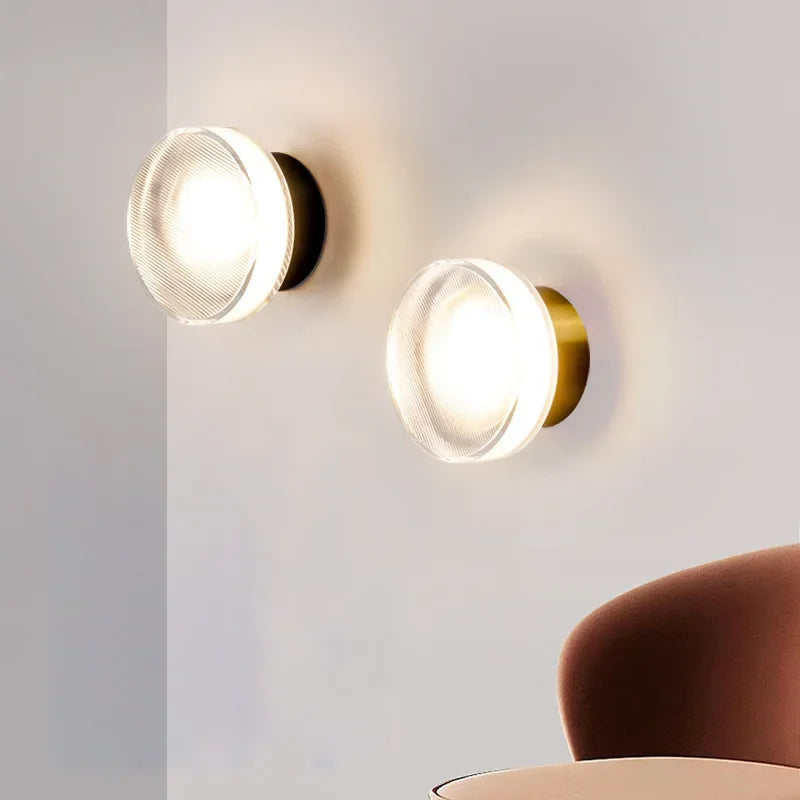 Taavita - Modern Round Wall Lamp for a Contemporary Atmosphere