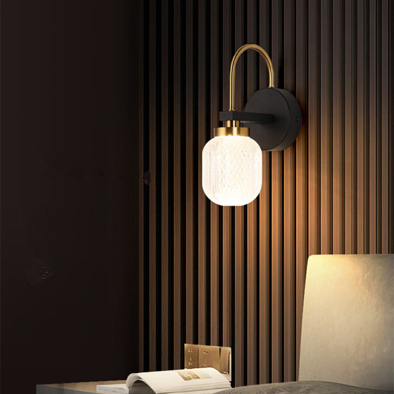 Taavita | Stylish Wall Lamp